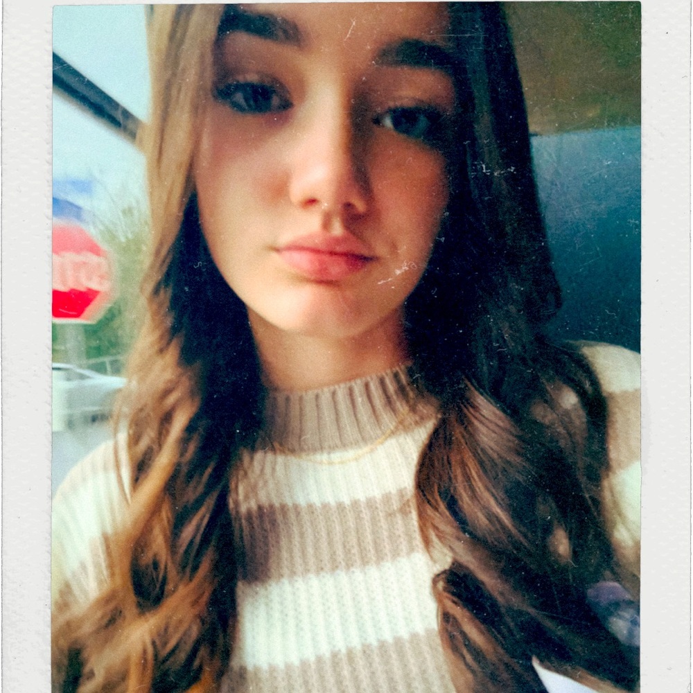 Meet your Posher, Lana
